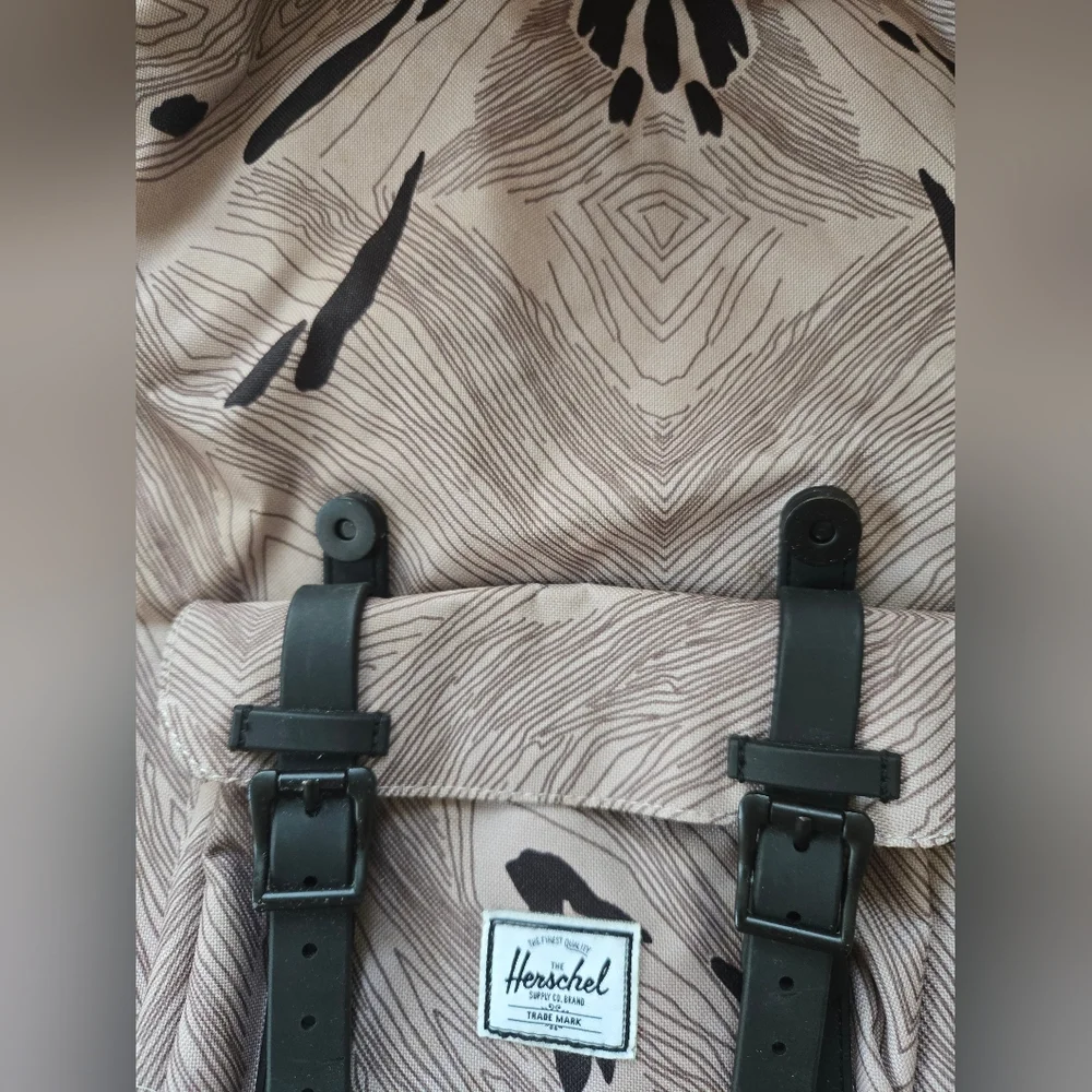 Herschel Supply Co. Tan Geo/Black Rubber Retreat Backpack